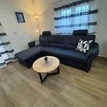 Kuca Renata Pula